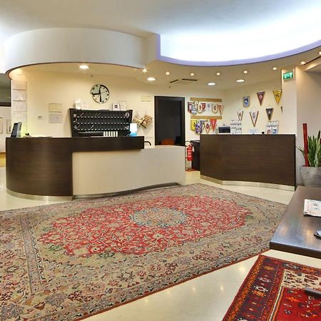 Best Western Cesena Hotel Extérieur photo
