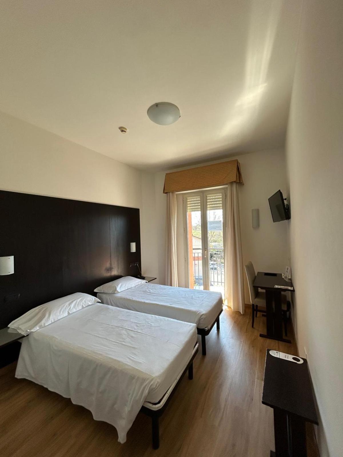 Best Western Cesena Hotel Extérieur photo