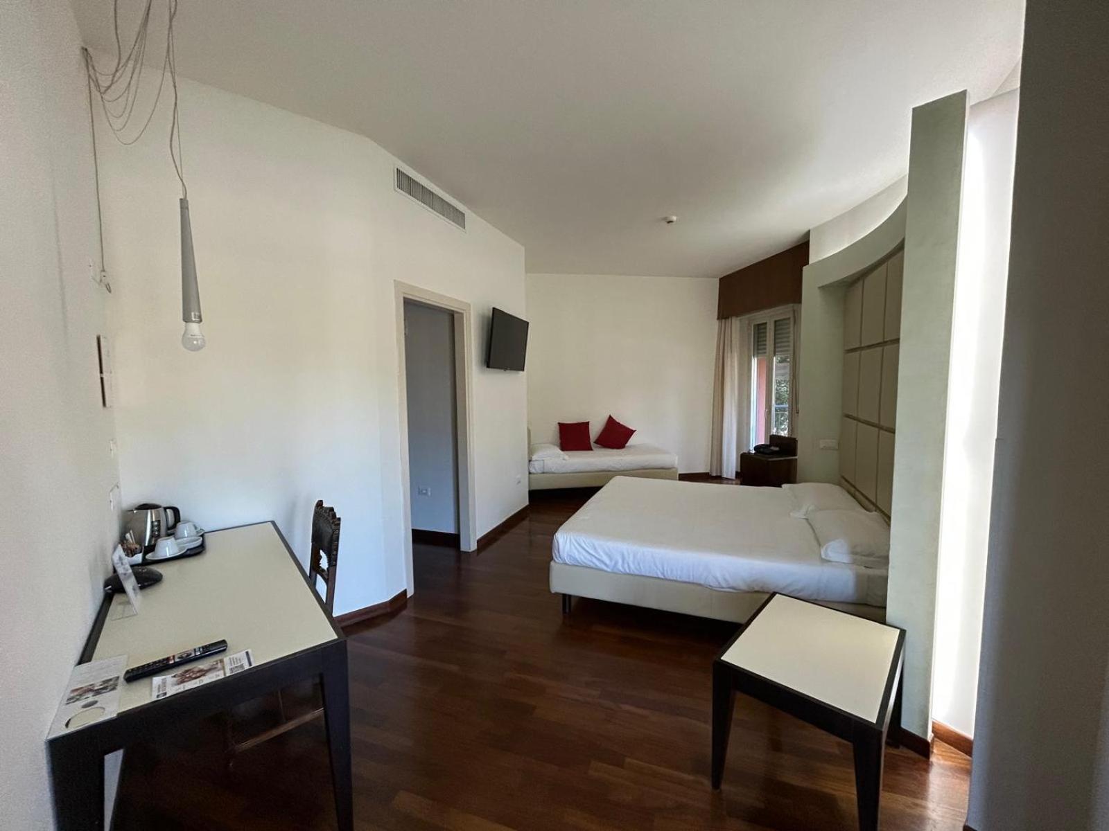 Best Western Cesena Hotel Extérieur photo