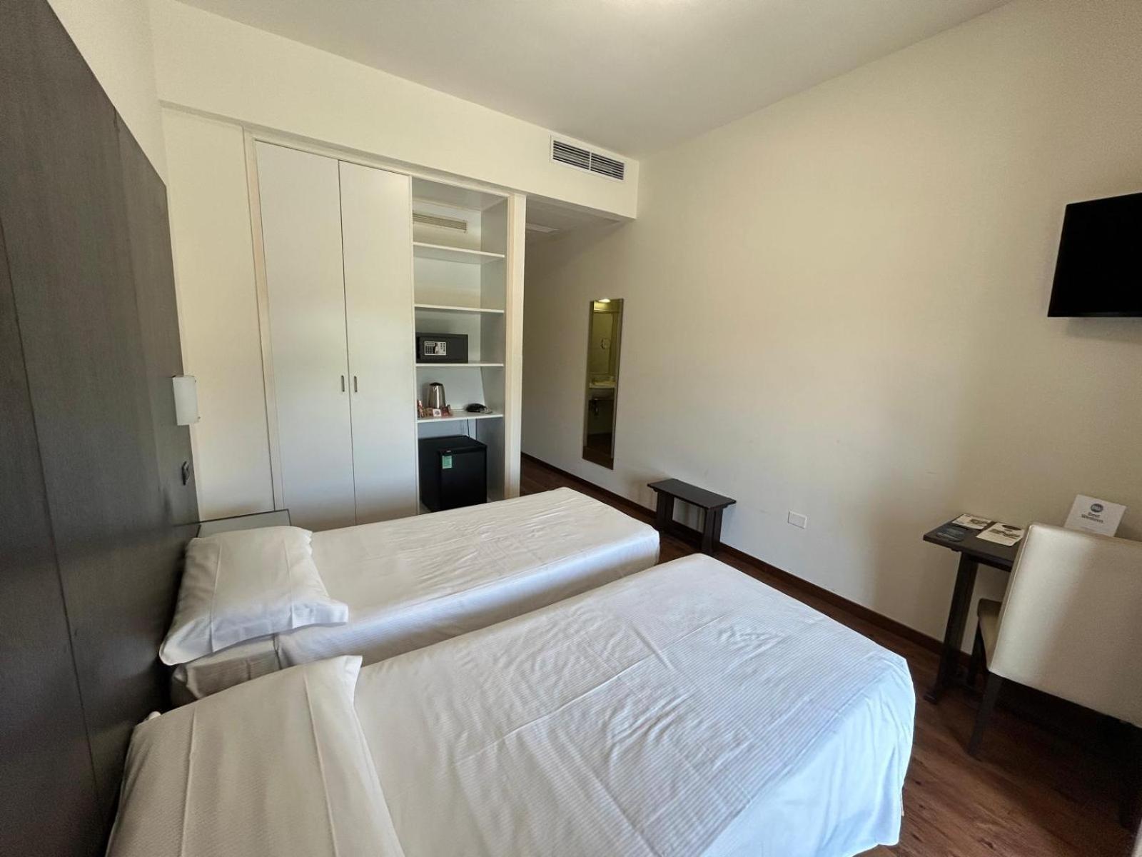 Best Western Cesena Hotel Extérieur photo