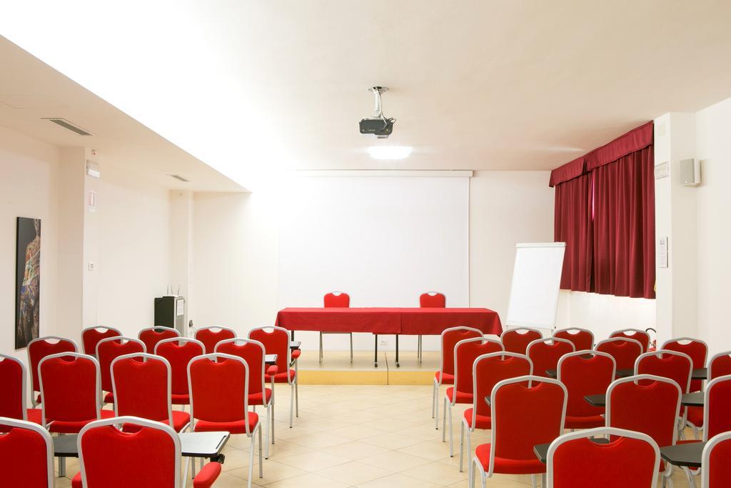 Best Western Cesena Hotel Extérieur photo