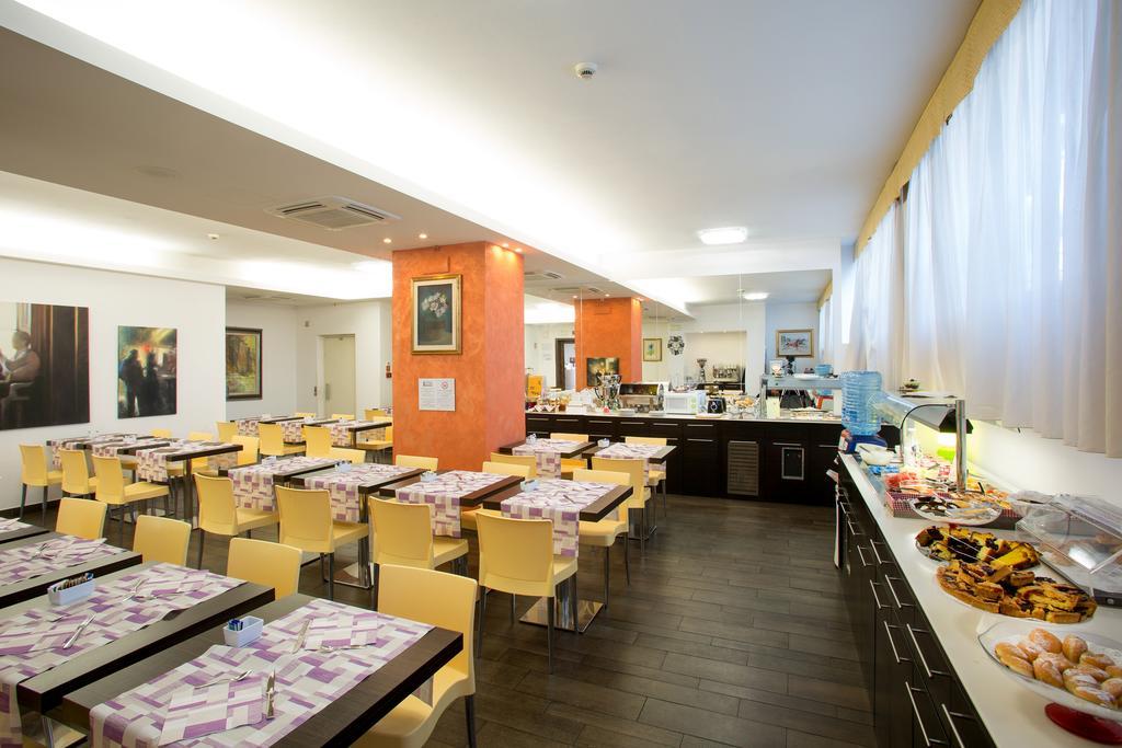 Best Western Cesena Hotel Extérieur photo
